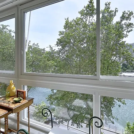 Beautiful Seine-view Flat Near Eiffel Tower * Paris